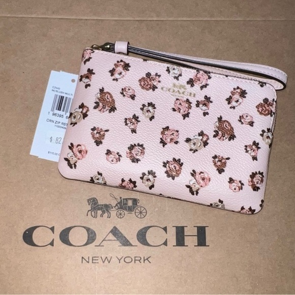 Coach Handbags - NWT COACH Wallet Corner Zip Wristlet Wallet Clutch w Rose Print CZ442 AUTHENTIC